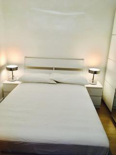 3 bedroom flat for sale, Regent Court, North Bank, St Johns Wood, NW8