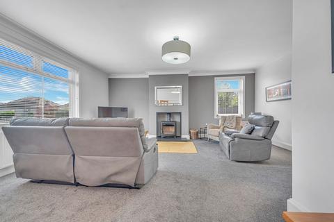 17 Roberts Crescent, Dumfries, DG2 7RS