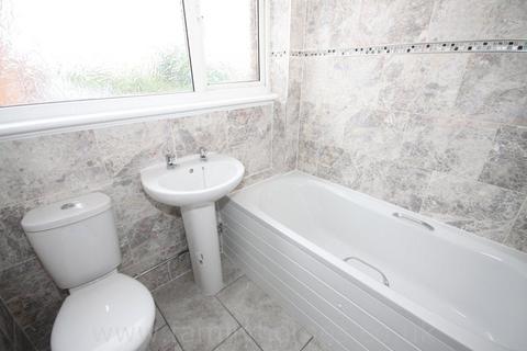 1 bedroom in a house share to rent, All Saints Road, Sittingbourne, Kent, ME10