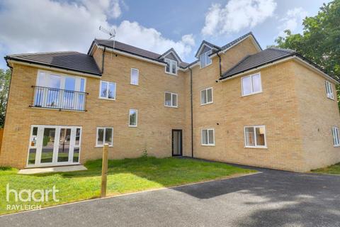 1 bedroom flat for sale, Arterial Road, Rayleigh