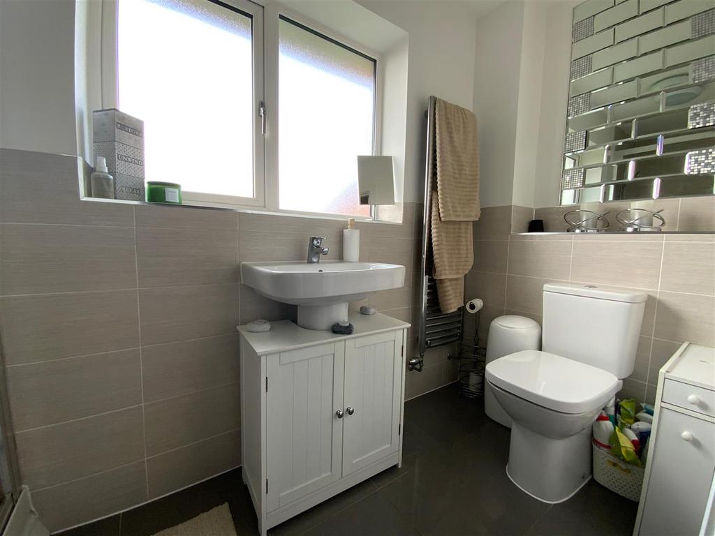 Ensuite