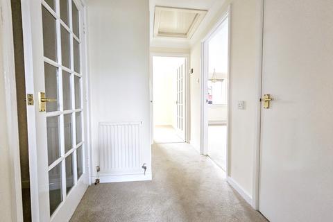 2 bedroom flat for sale, Ashbrook Court, Church Stretton SY6