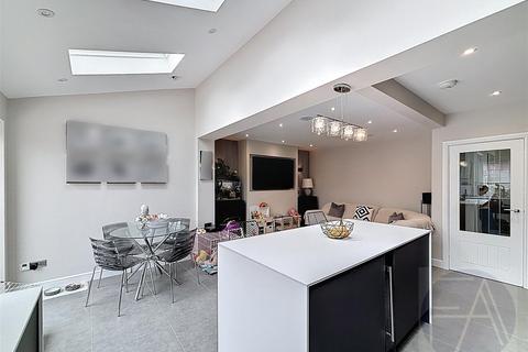 undefined, Leybourne Avenue, Southport PR8