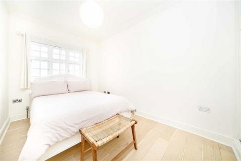 2 bedroom flat for sale, Blackheath Road, London SE10