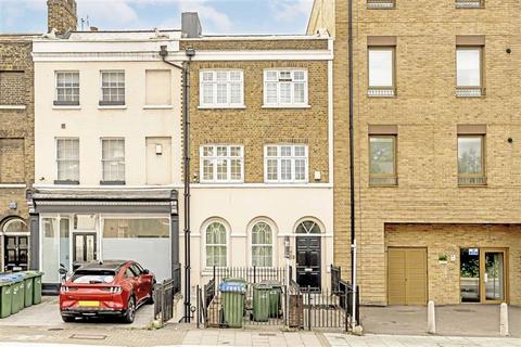 2 bedroom flat for sale, Blackheath Road, London SE10