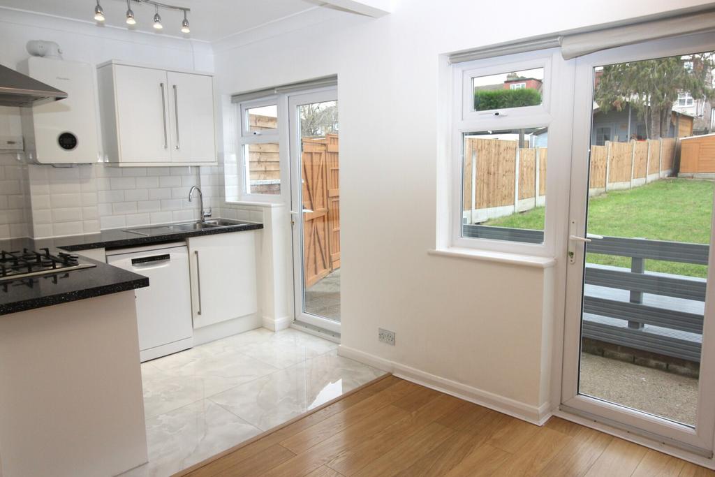 Kitchen 3