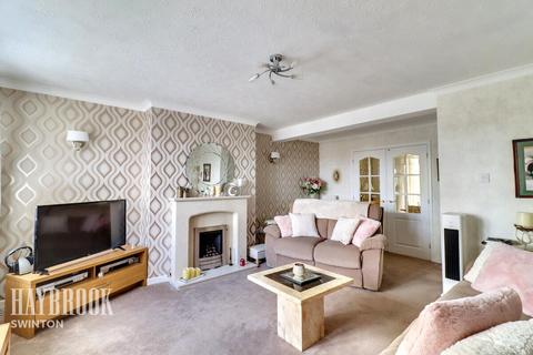 2 bedroom semi-detached bungalow for sale, Lime Grove, Mexborough