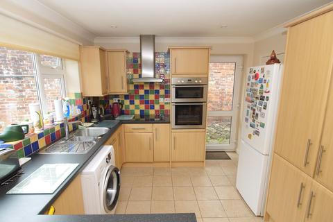 Gate Ways Chart Lane, Brasted, Westerham, TN16 1LN