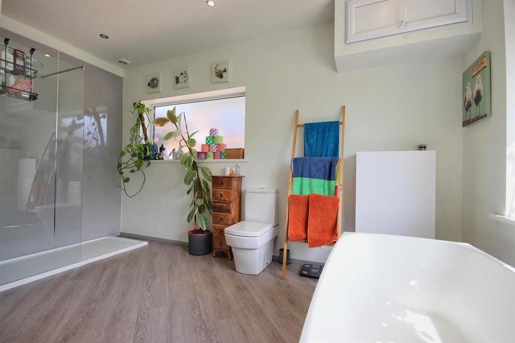 Bathroom/w.c.