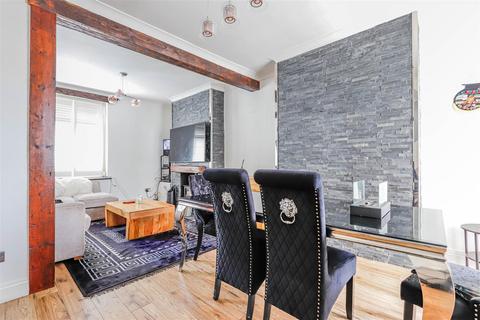 2 bedroom terraced house for sale, Abingdon Street., Barry