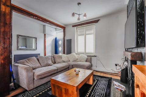 2 bedroom terraced house for sale, Abingdon Street., Barry