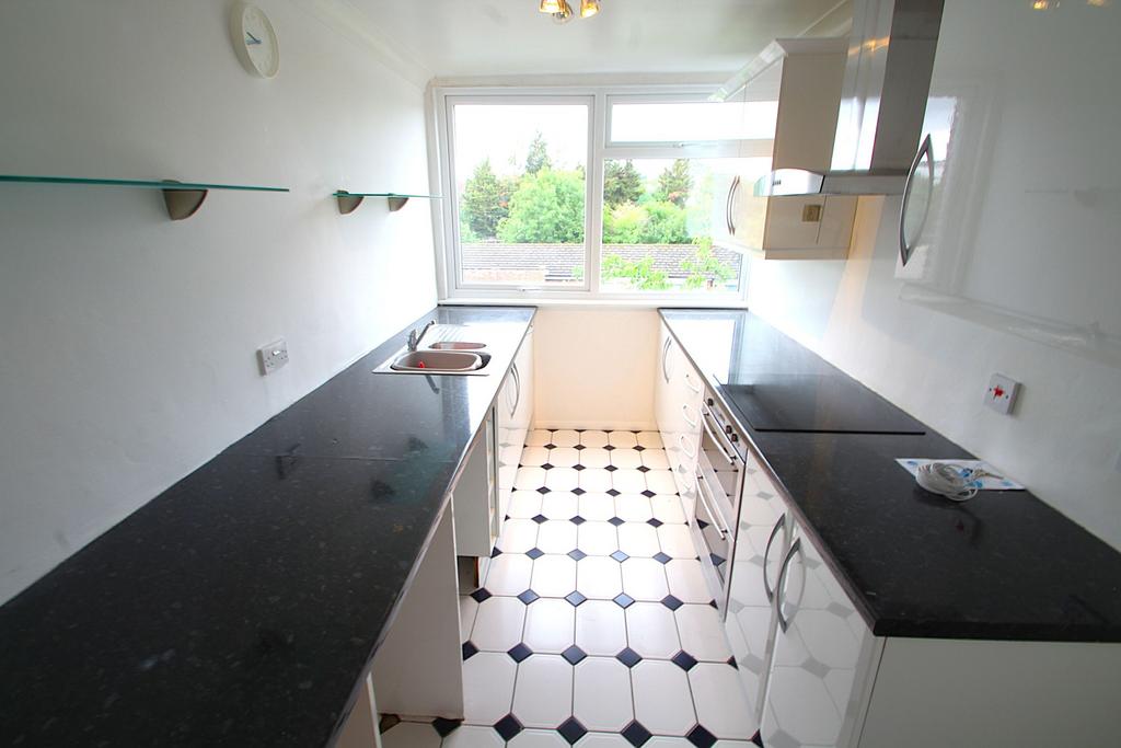 Apartment in London - View 4