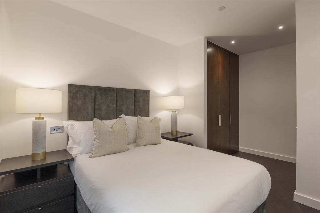 Bed 2nd.jpg