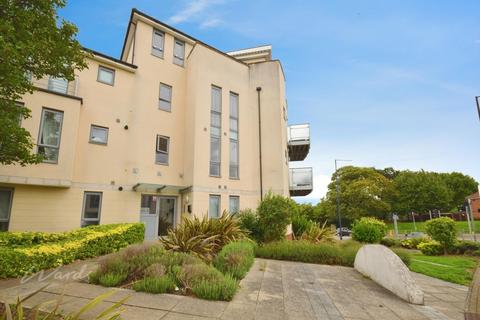 2 bedroom flat to rent, Springhead Parkway Northfleet DA11