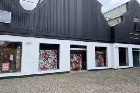 Retail property (high street) to rent, King St Wilton SP2 0RS