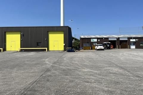 Warehouse to rent, 1A Quarry Crescent Launceston PL15 7PF