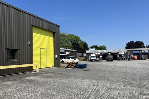 Warehouse to rent, 1A Quarry Crescent Launceston PL15 7PF