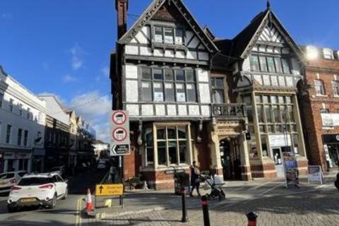 Office to rent, 6-7 Queen St Salisbury SP1 1EY
