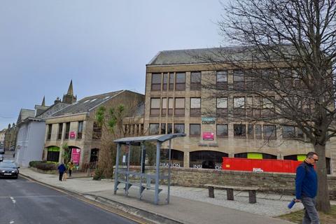 Office to rent, Quay St Truro TR1 2UY