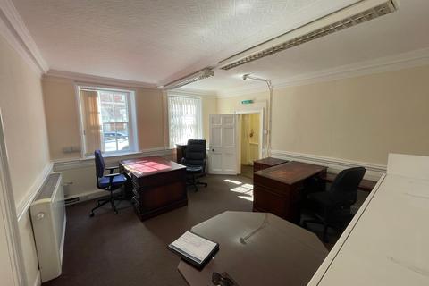Office to rent, 24 St Edmunds Church St Salisbury SP1 1EF