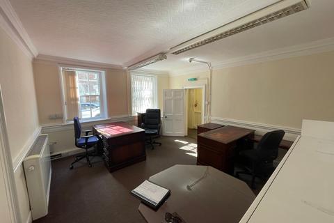 Office to rent, 24 St Edmunds Church St Salisbury SP1 1EF