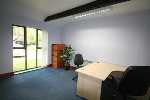 Office to rent, 2 Clarendon Ct Stockbridge SO20 8HU