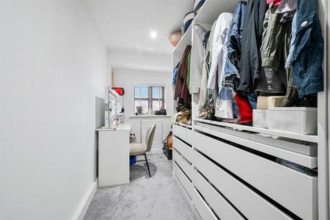 2 bedroom apartment for sale, Lime Court, 1 Lewis Road, Mitcham, Surrey, CR4