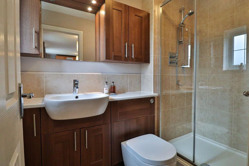 Ensuite