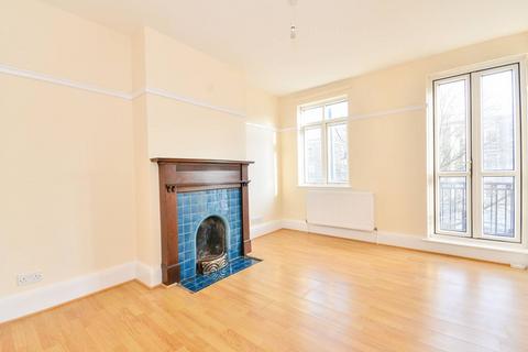 3 bedroom flat to rent, Astoria Walk, Brixton, London, SW9