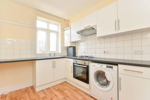 3 bedroom flat to rent, Astoria Walk, Brixton, London, SW9