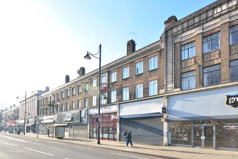3 bedroom flat to rent, Astoria Walk, Brixton, London, SW9
