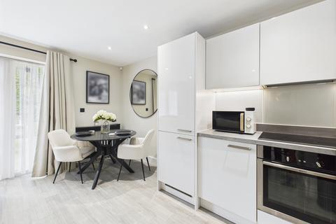 2 bedroom flat for sale, Strata House, High Wycombe