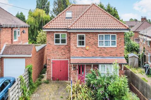 3 bedroom detached house for sale, Walney Road, North Yorkshire YO31