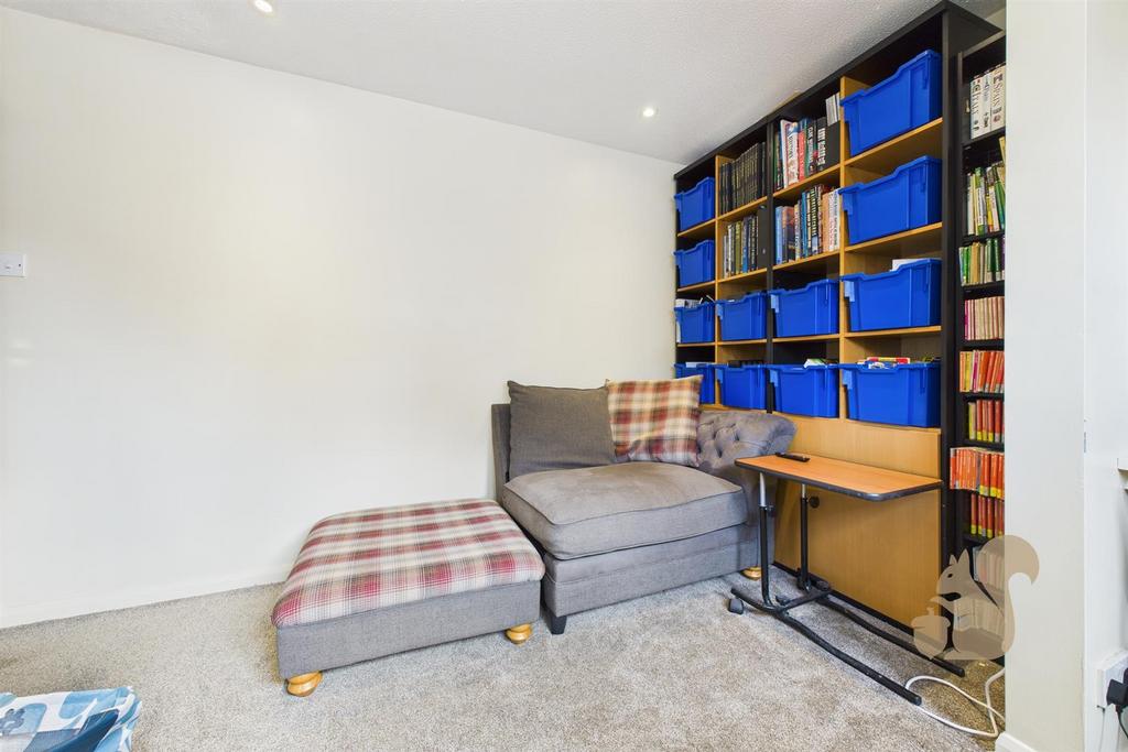 CAM03877 G0-PR0233-STILL012.jpg