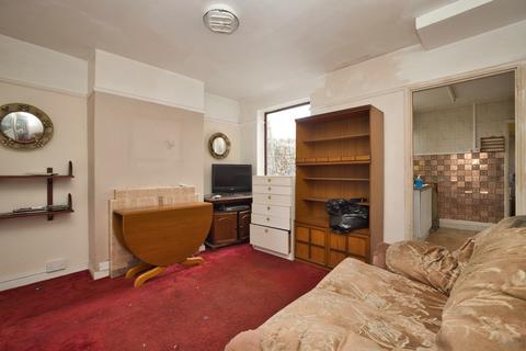 3 bedroom terraced house for sale, Woodford Avenue, Ramsgate, Kent, CT12