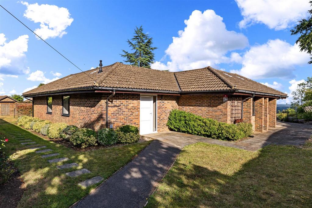 Maybury Farm, The Pool House