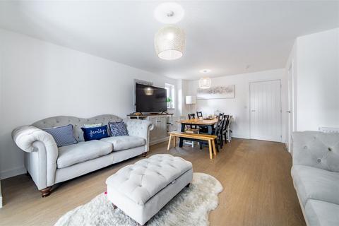 4 bedroom semi-detached house for sale, Elder Drive, West Meadow, Cramlington, NE23
