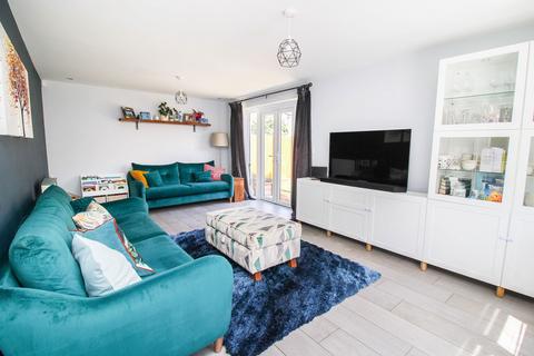 14 Folio Drive, Portishead, Bristol, BS20 7FU