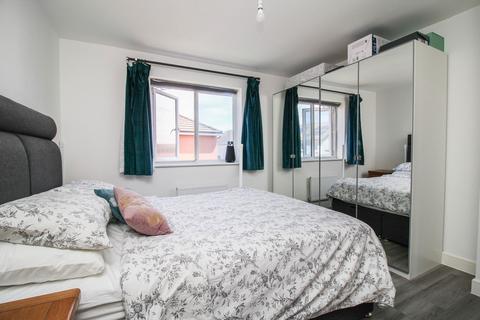 14 Folio Drive, Portishead, Bristol, BS20 7FU