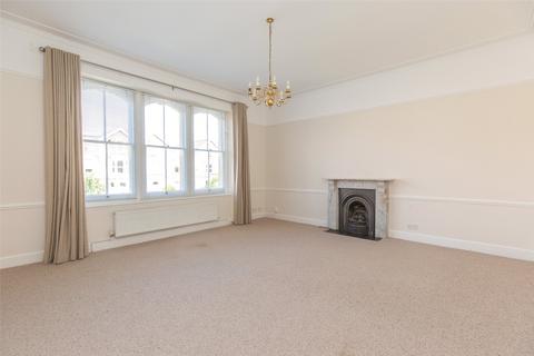 Flat 3, 30 Apsley Road, Bristol, BS8 2SS