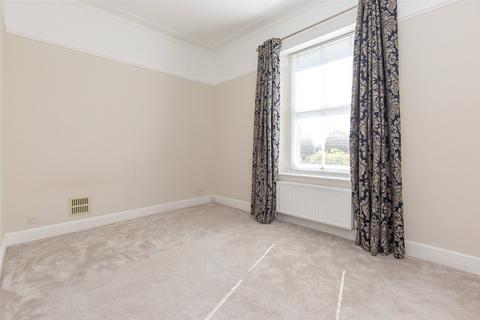 Flat 3, 30 Apsley Road, Bristol, BS8 2SS