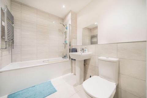1 bedroom flat for sale, Bowen Drive, Charlton, London, SE7