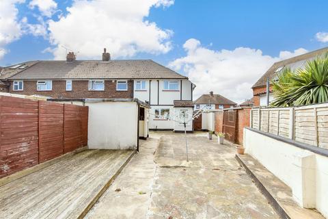 2 bedroom end of terrace house for sale, Kingston Avenue, Margate, Kent