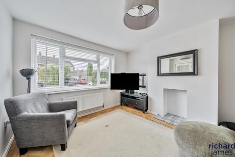 7 Rowan Drive, Royal Wootton Bassett, Swindon, SN4 7ES