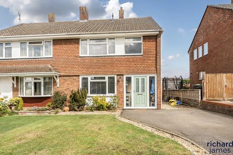 7 Rowan Drive, Royal Wootton Bassett, Swindon, SN4 7ES