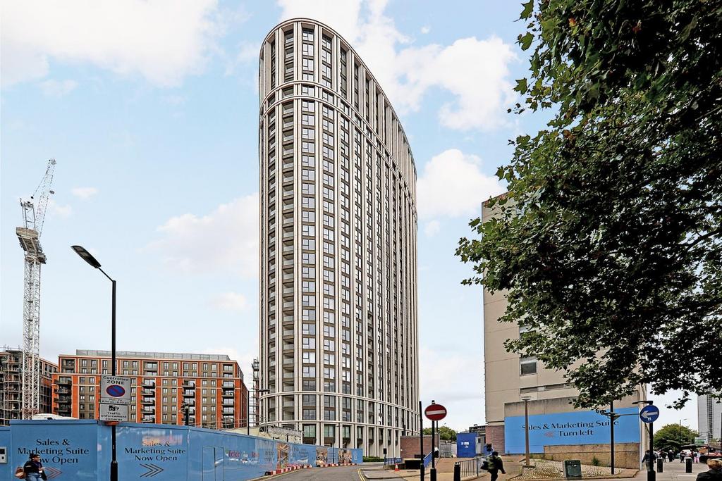1607-Westmark-Tower-18.JPG