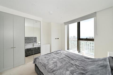 2 bedroom flat to rent, Westmark Tower, West End Gate, London, W2