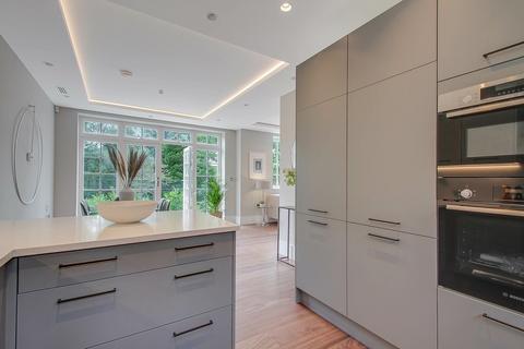 undefined, Bute Mews , London , NW11