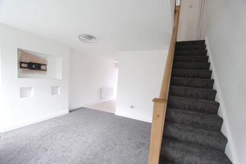 3 bedroom terraced house to rent, Lever Street, Heywood, Rochdale
