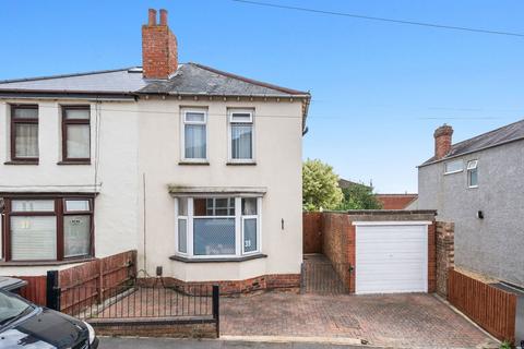 3 bedroom semi-detached house for sale, Oxford Street, Kettering NN16